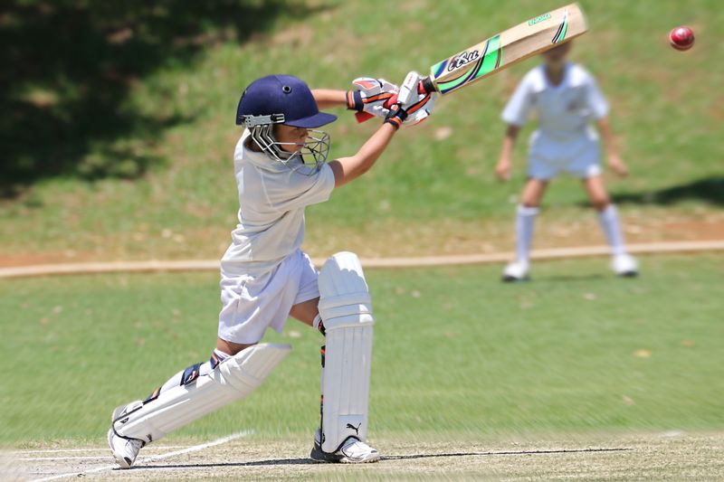 "The Battle Down Under: First Ashes Test Tantalizingly Nears a Climactic Finish"sports,cricket,Ashes,testmatch,Australia,England,rivalry,climax,battle