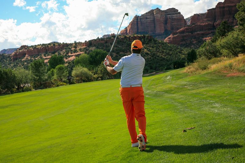 Dueling on the Fairways: Rickie Fowler and Wyndham Clark Co-Lead U.S. Open Golfgolf,U.S.Open,RickieFowler,WyndhamClark,fairways,dueling