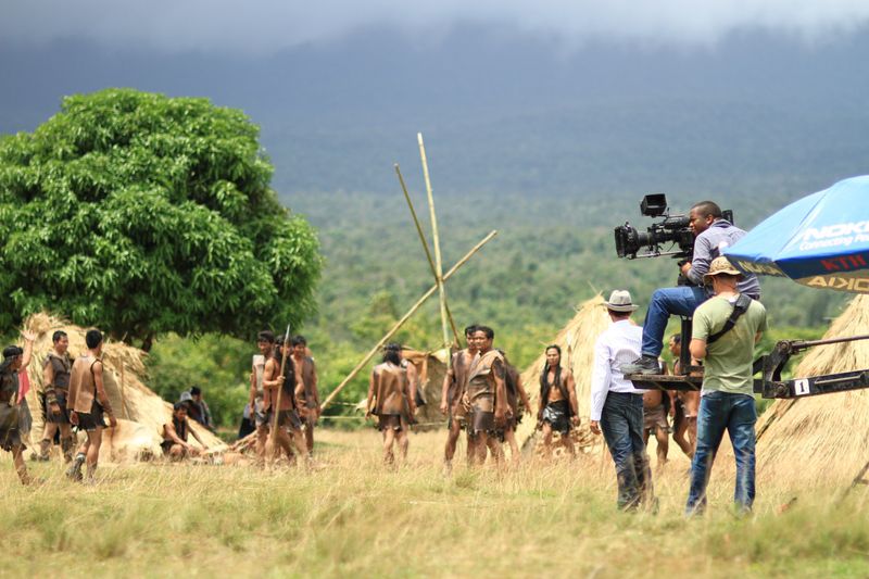 "An Australian Perspective: Deconstructing 'They Cloned Tyrone' - A Thoughtful Review"australianperspective,deconstructing,theyclonedtyrone,thoughtfulreview