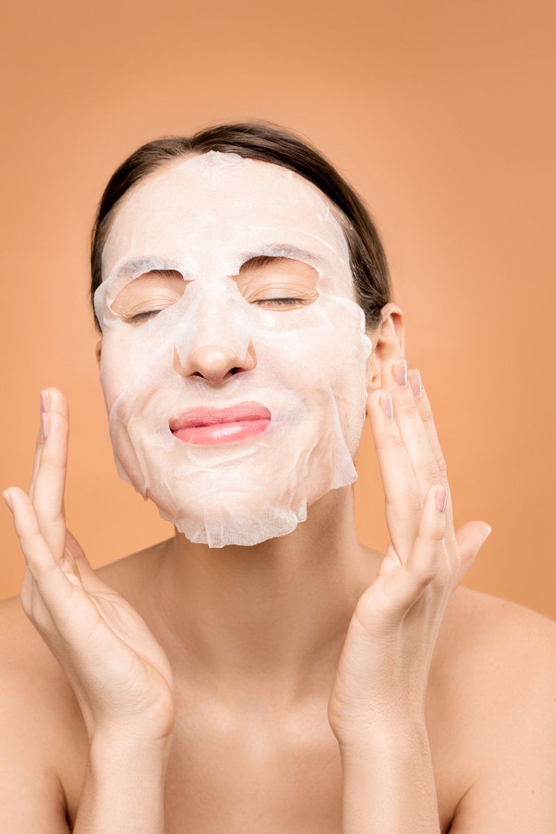 Dry Patches on Your Face: Unveiling the Causes and Solutionsdryskin,facialcare,skincareroutine,moisturizer,exfoliation,hydration,skinhealth,skincaretips,skincareproducts,dermatology