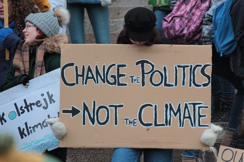 Tackling Climate Change: Australia's Top Priority in the Intergenerational Reportclimatechange,Australia,intergenerationalreport,environmentalpolicy,sustainability,renewableenergy,carbonemissions,climateaction,policyplanning,futuregenerations