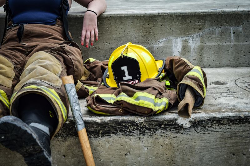 "Australian Bushfire Crisis: Bega Mayor Commends Local Rural Fire Service Amidst Devastating Property Losses"bushfirecrisis,Australian,BegaMayor,localruralfireservice,devastatingpropertylosses